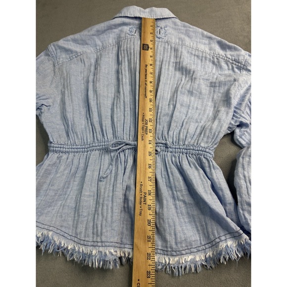 Free People Shirt Small Pacific Dawn Chambray Blue Top We The Free Raw Hem Boho - Picture 5 of 9